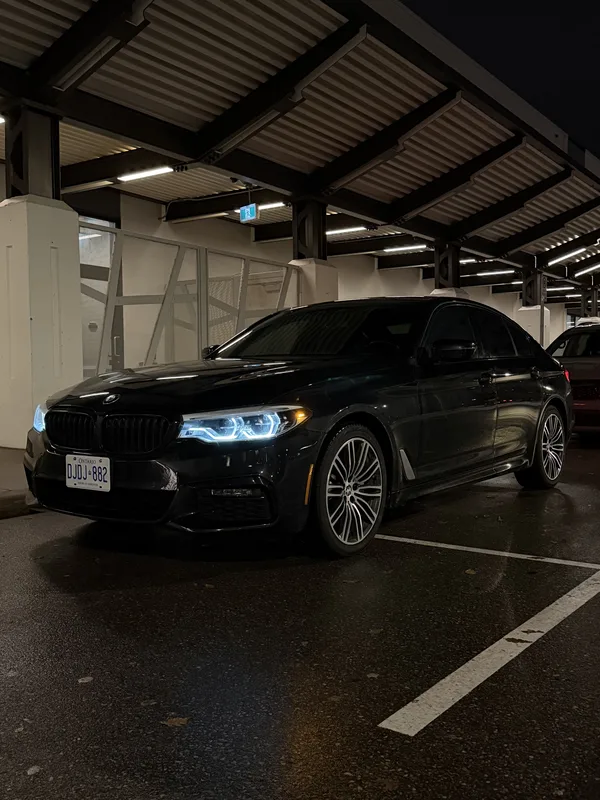 BMW 530i M Sport rental Toronto