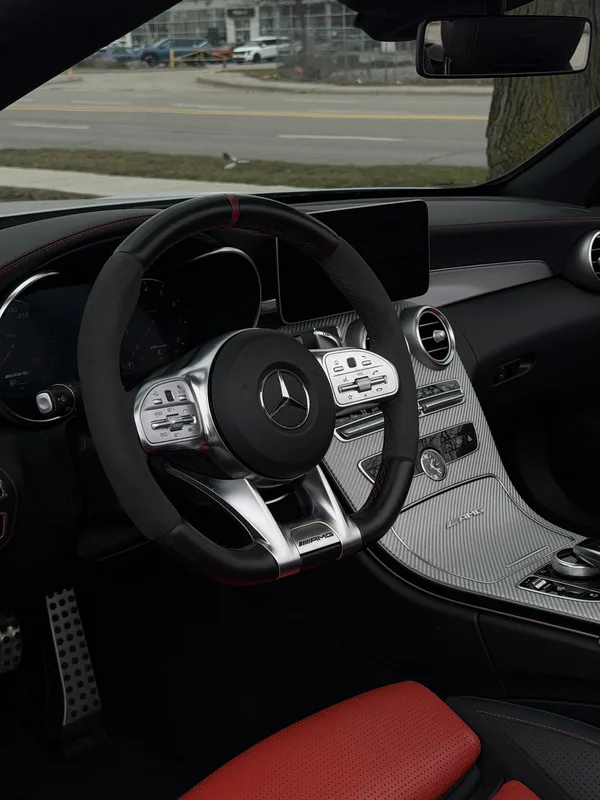 Mercedes-AMG C63 S photo 6