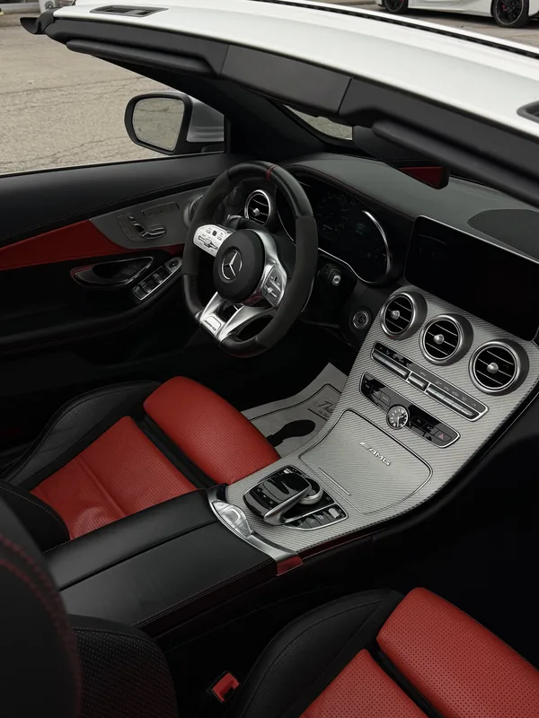 Mercedes-AMG C63 S photo 7