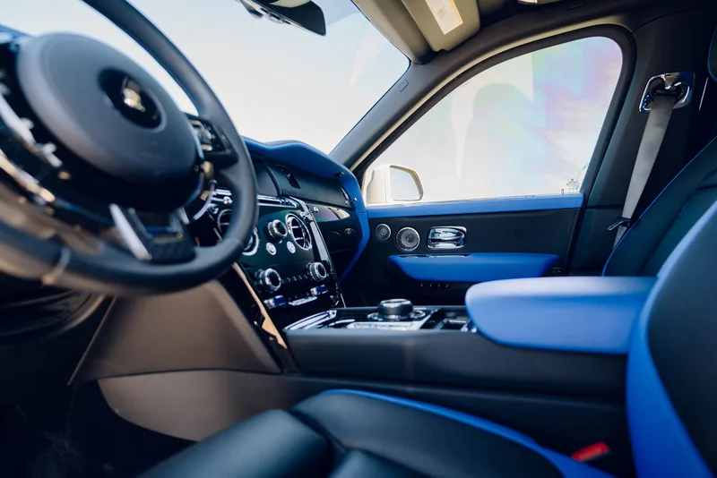 Rolls-Royce Cullinan photo 6