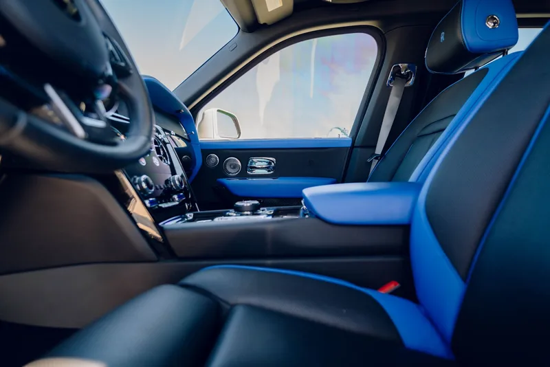 Rolls-Royce Cullinan photo 9