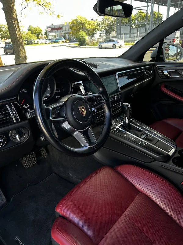Porsche Macan S photo 6