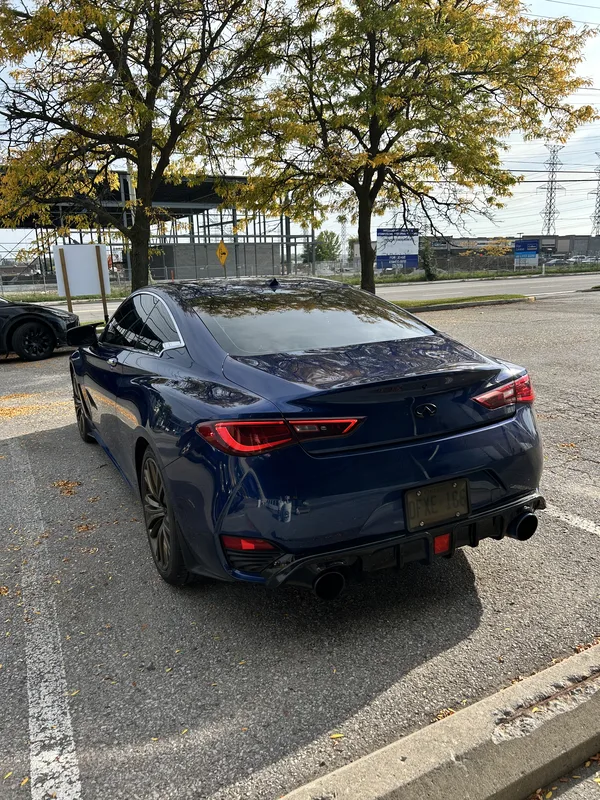 Infiniti Q60 photo 6