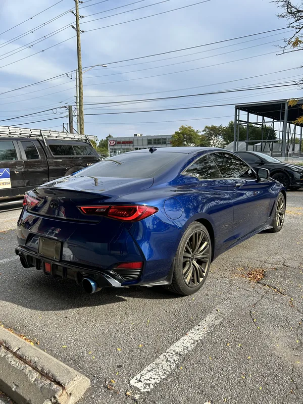 Infiniti Q60 photo 7