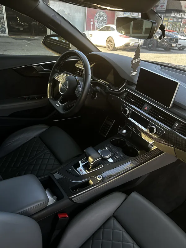 Audi S5 photo 7