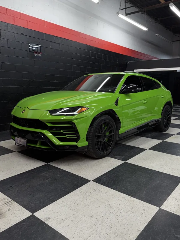 Lamborghini Urus rental Toronto