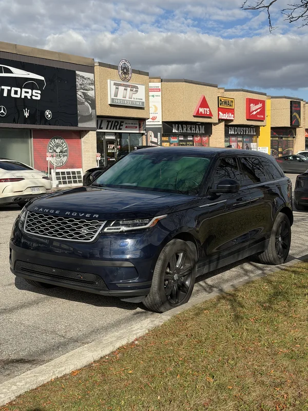 Range Rover Velar rental Toronto